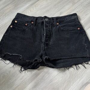 Levi’s black shorts size 28